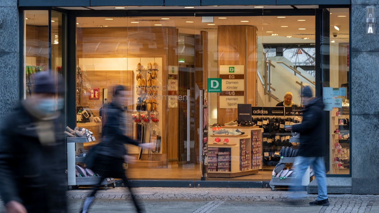 Da sind sie ja, die Schuh-Kartons! Die Pappbehältnisse stehen im Zentrum eines Rechtsstreits.