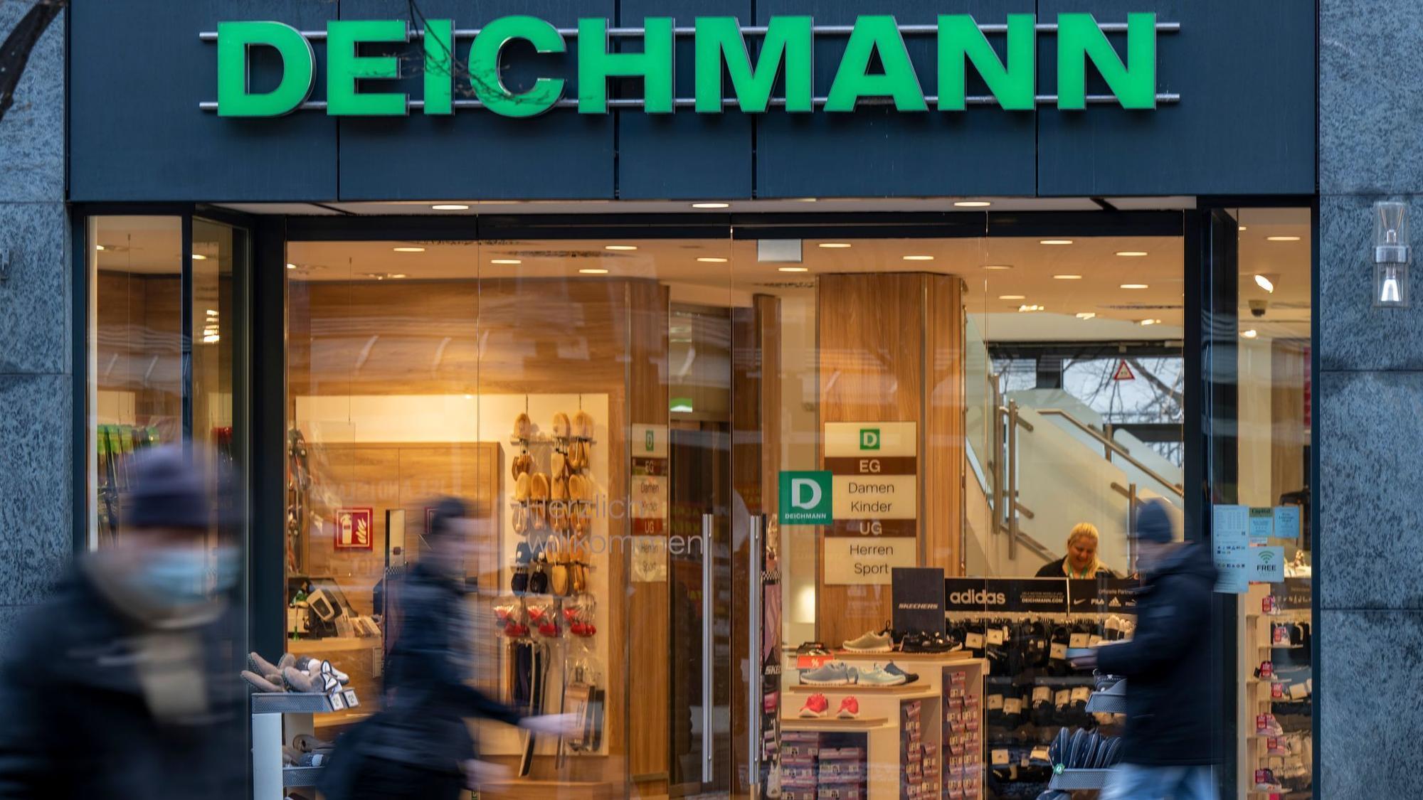 Da sind sie ja, die Schuh-Kartons! Die Pappbehältnisse stehen im Zentrum eines Rechtsstreits.