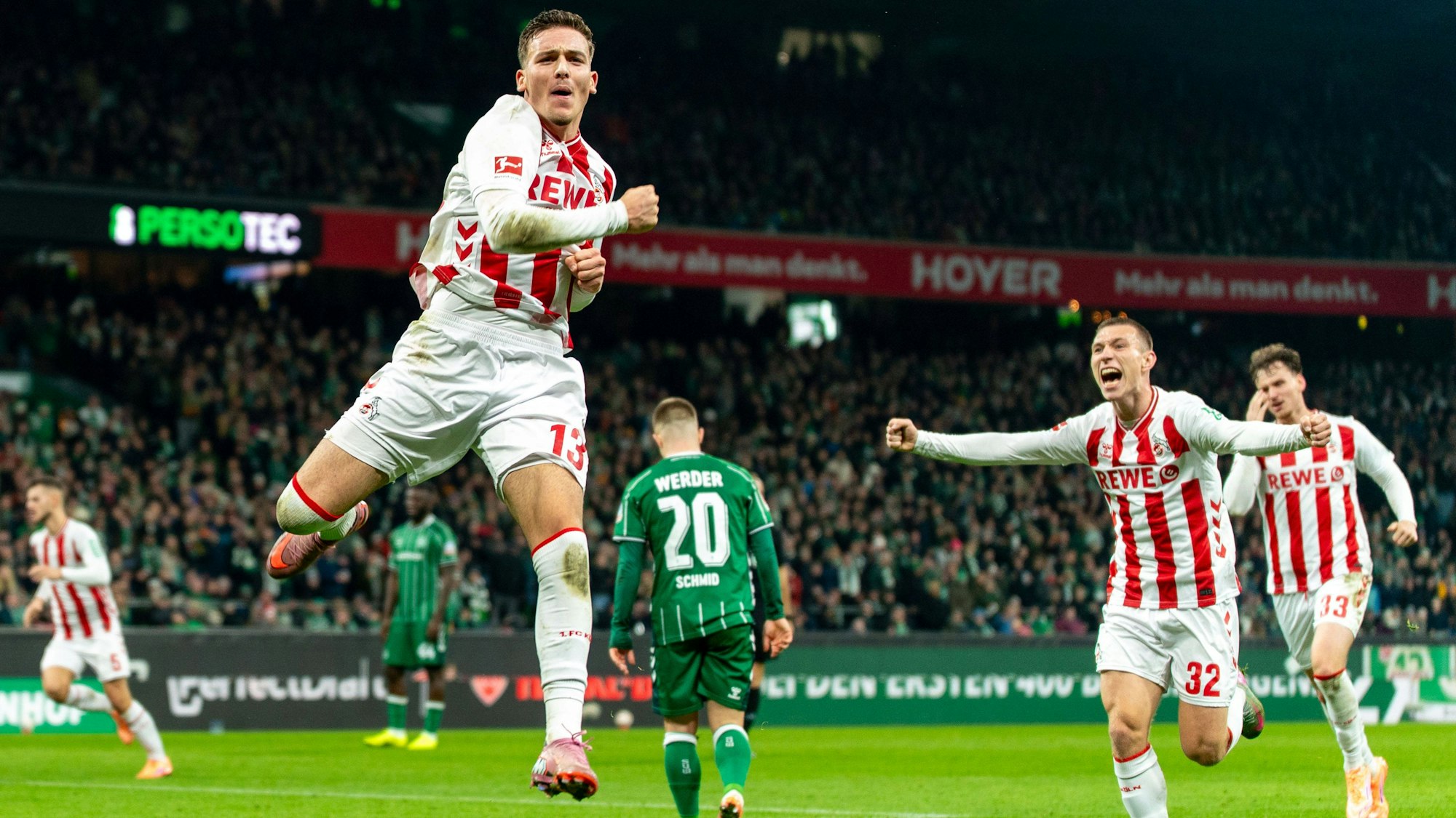 Abgehoben: Said El Mala jubelt nach seinem späten Treffer zum 1:1 in Bremen.