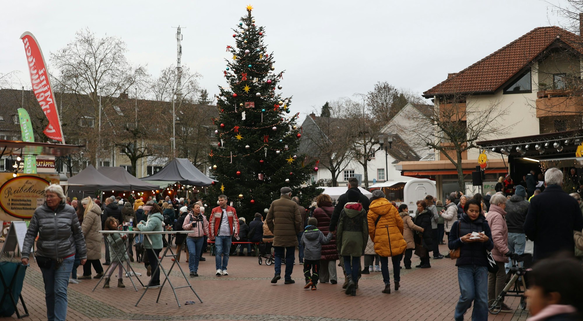 Das Bratapfelfest in Leichlingen.