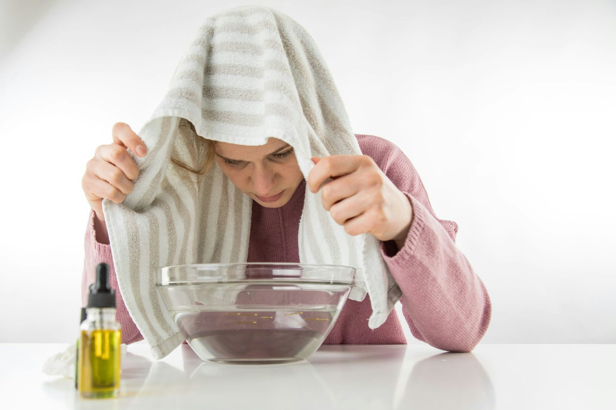 Dampfbad und ätherische Öle: Ist das bei Husten überhaupt so empfehlenswert?