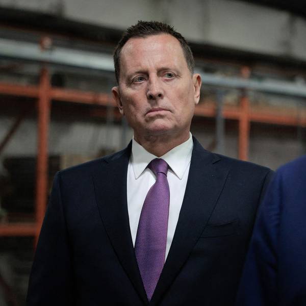 Der ehemalige US-Botschafter in Deutschland, Richard Grenell, zusammen mit US-Präsident Donald Trump. Grenell hat nun die Deutsche Welle scharf attackiert. (Archivbild)