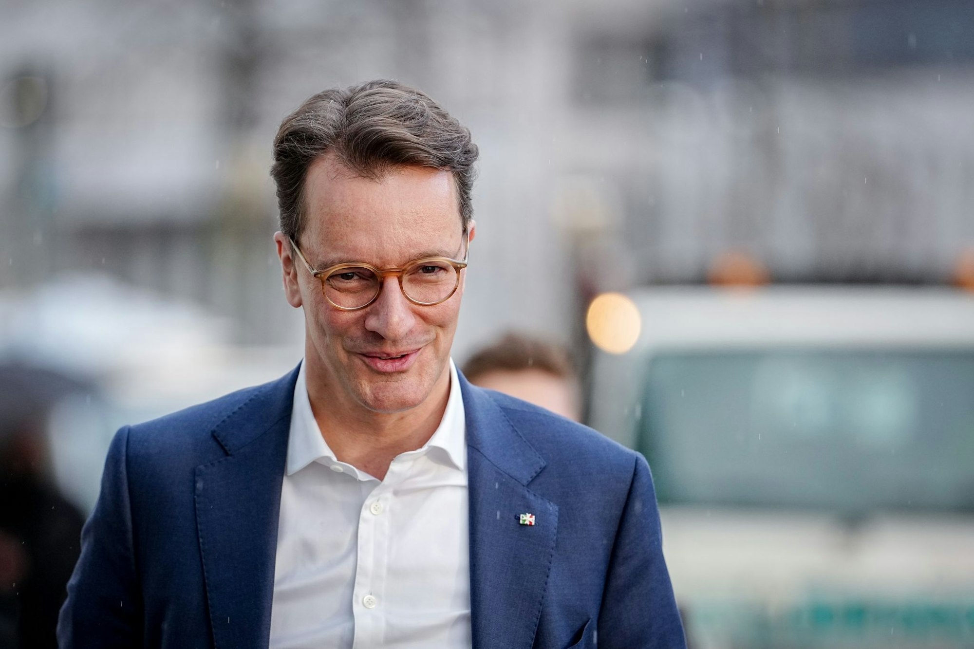 Hendrik Wüst will über Neuerungen beim Olympia-Bewerbungskonzept in NRW informieren.