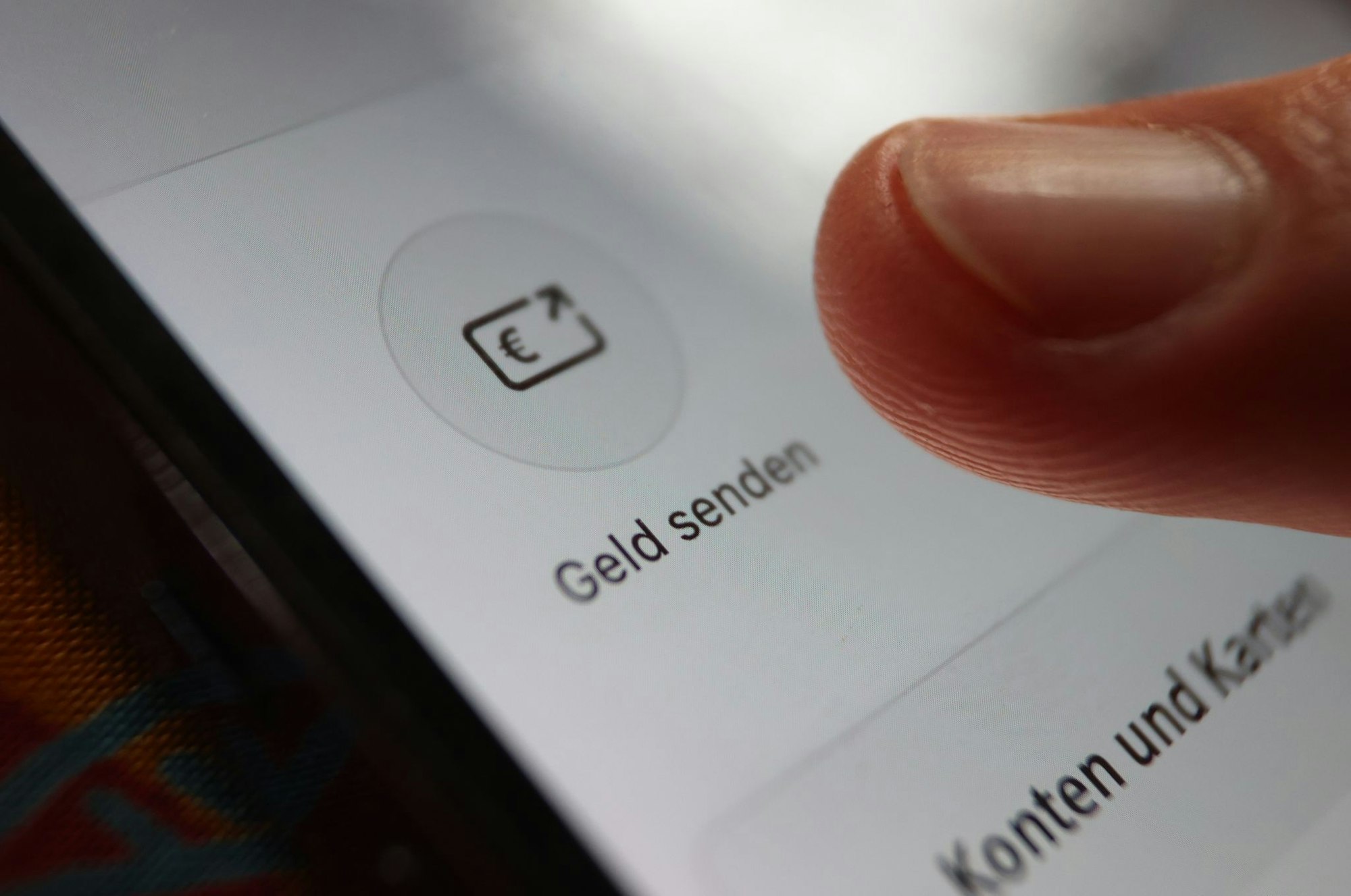 Die Smartphone-Bank N26 schließt sich der neuen europäischen Bezahllösung Wero an. (Symbolbild)