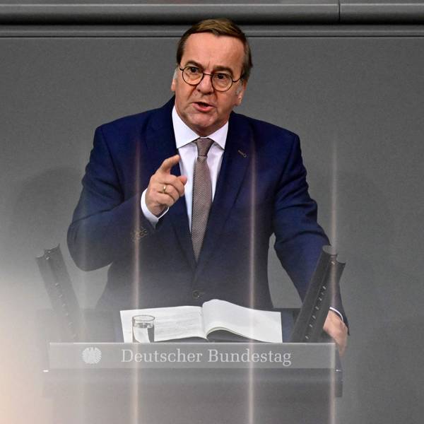 Bundesverteidigungsminister Boris Pistorius spricht am Freitag (5. Dezember) im Bundestag.