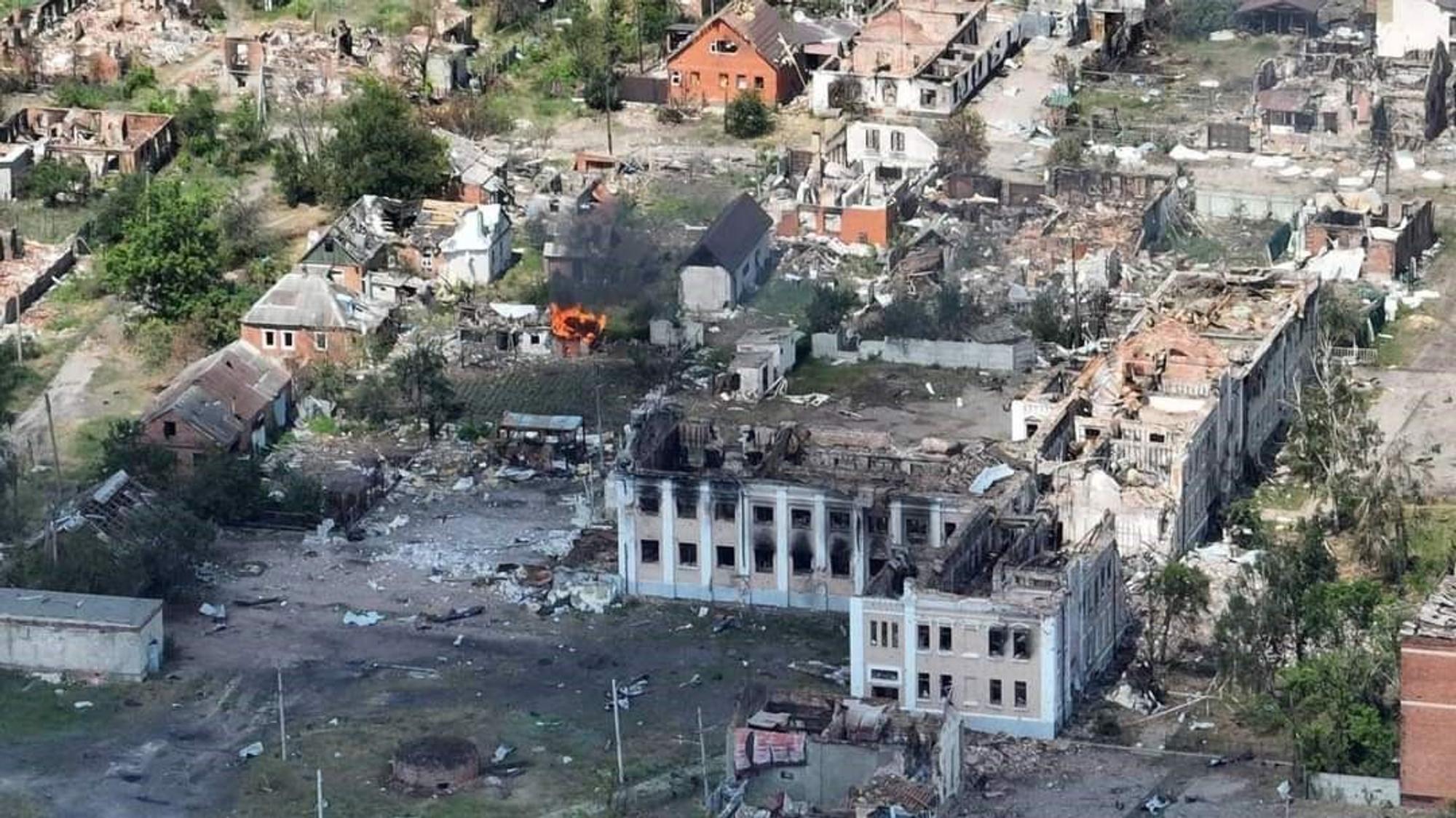 Die komplett zerstörte Stadt Woltschansk.