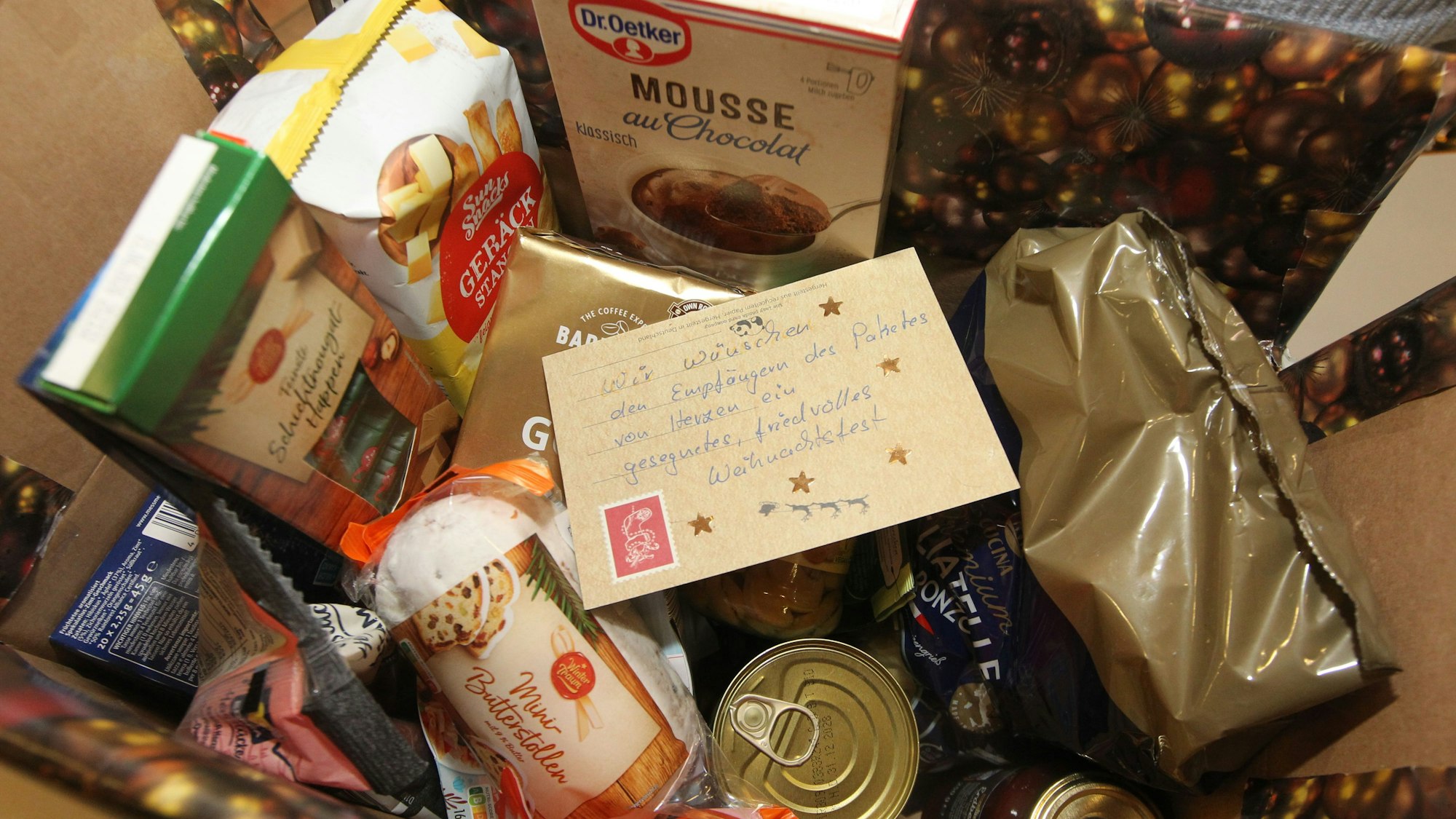 Die ersten Pakete mit netten Botschaften sind schon eingetroffen.