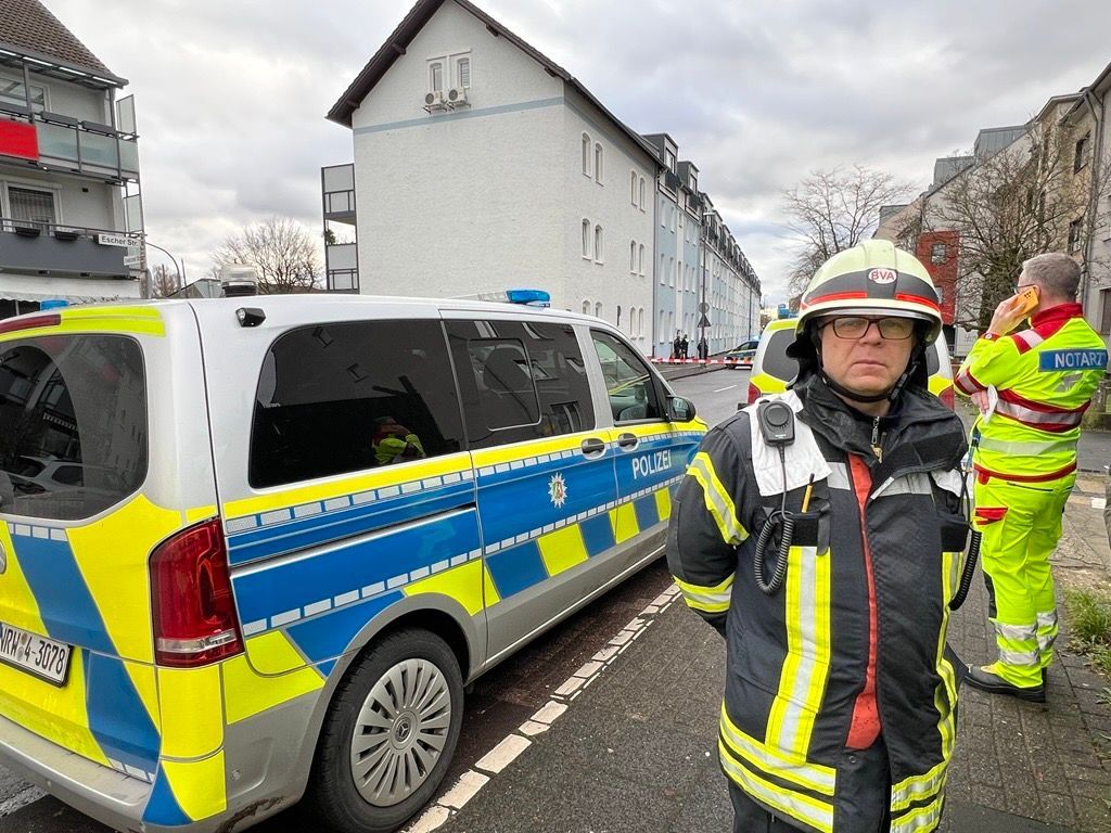 Feuerwehreinsatzleiter Ulrich Laschet bei einem Einsatz in Köln. (Symbolbild)