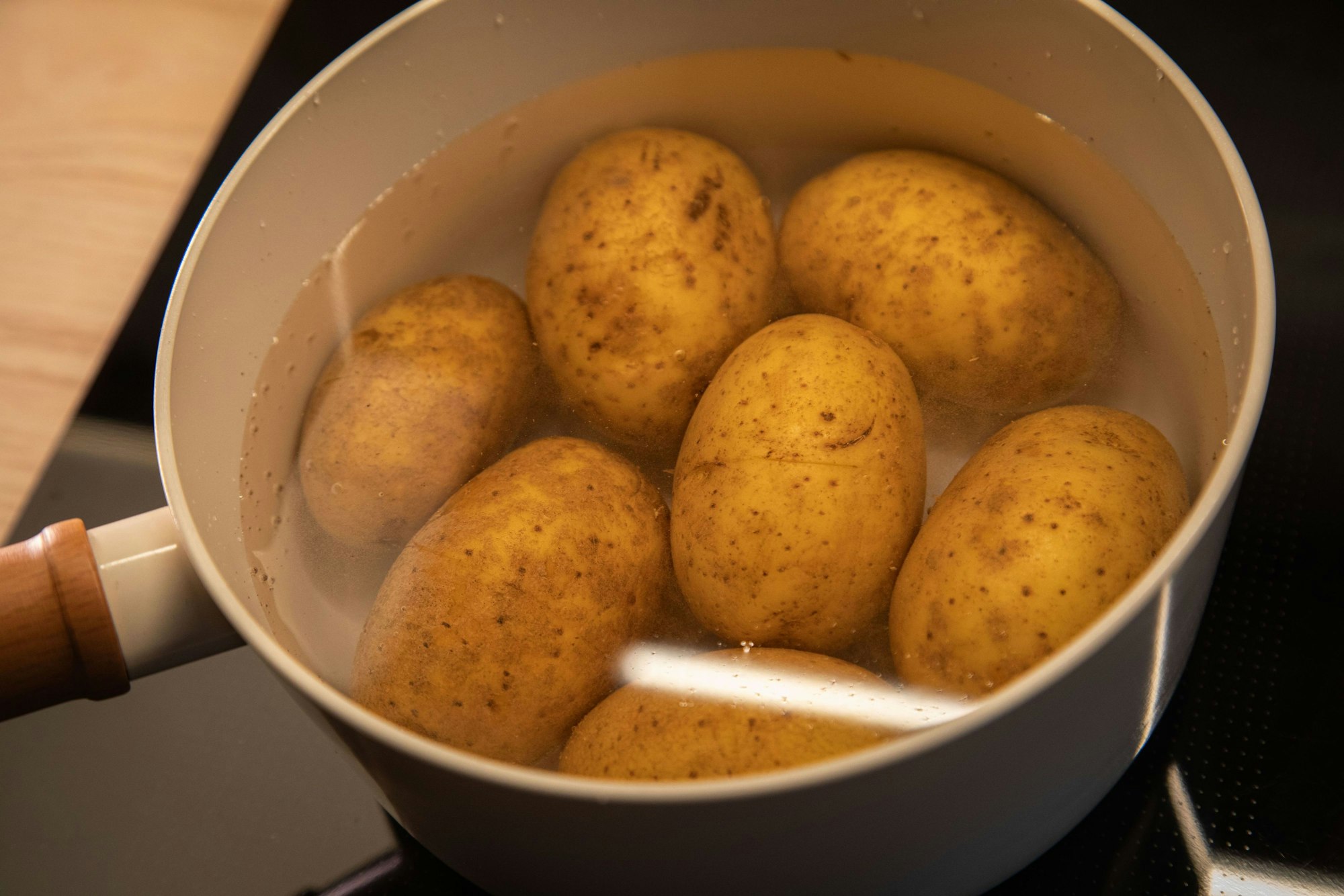 Schritt 2: Kartoffeln wie gewohnt in Salzwasser kochen.