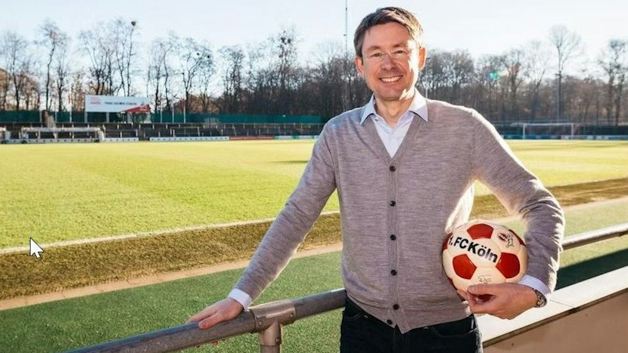 Philipp Herpel leitet seit dem 1. Dezember das Büro des neuen Vorstands des 1. FC Köln.