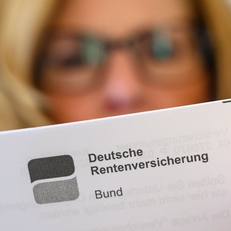 Die Deutsche Rentenversicherung (DRV) gibt keine Schecks mehr aus.