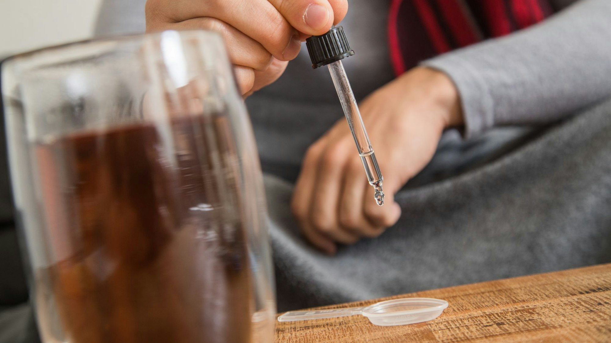 Kapseln, Tabletten, Tropfen, Säfte: Nahrungsergänzungsmittel mit Vitamin D gibt es in ganz unterschiedlichen Formen.