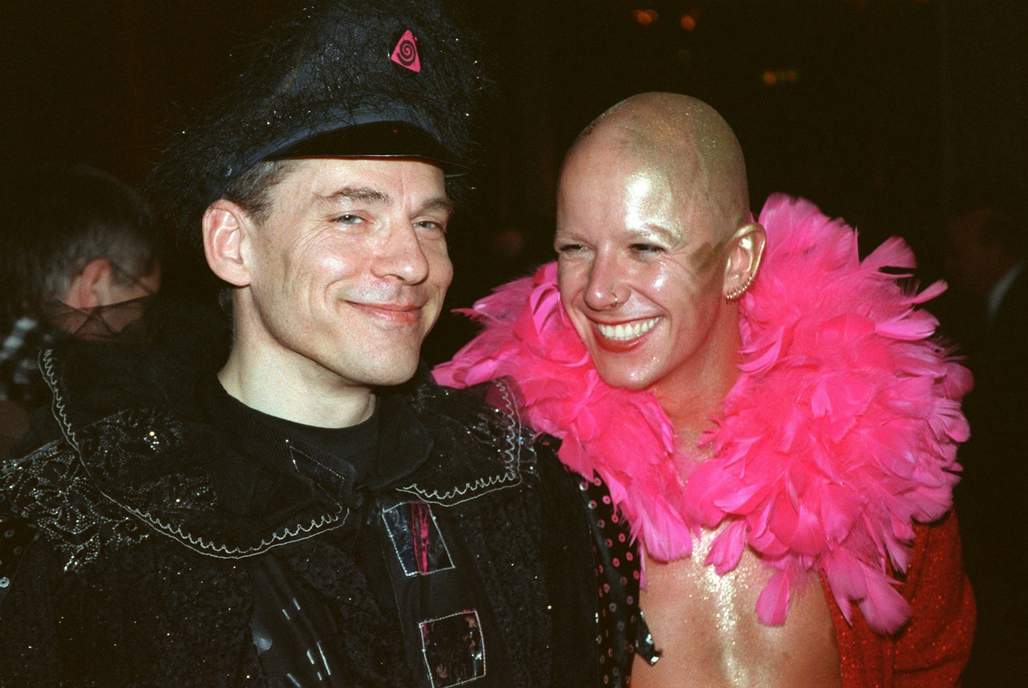 Berlin: Filmemacher Rosa von Praunheim (l) mit Begleitung bei der Eröffnung der 41. Berlinale.