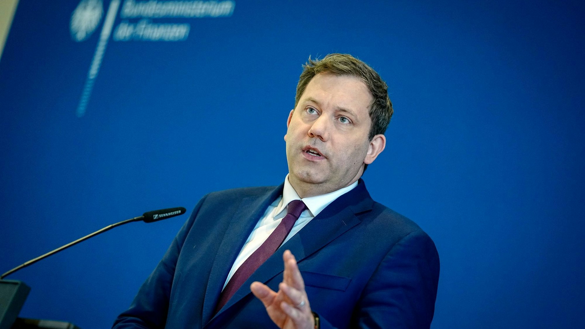 Klingbeil stellte sein Konzept vor.