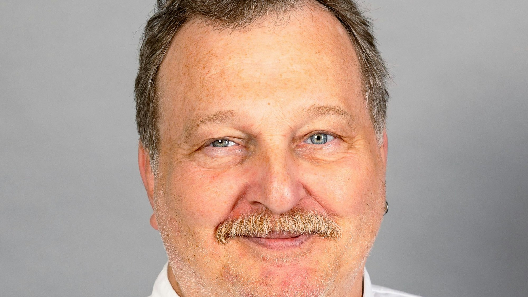 Volker Höttgen, BfB