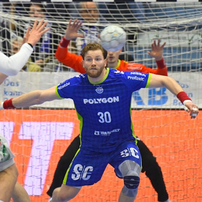 Szene aus einem Handballspiel