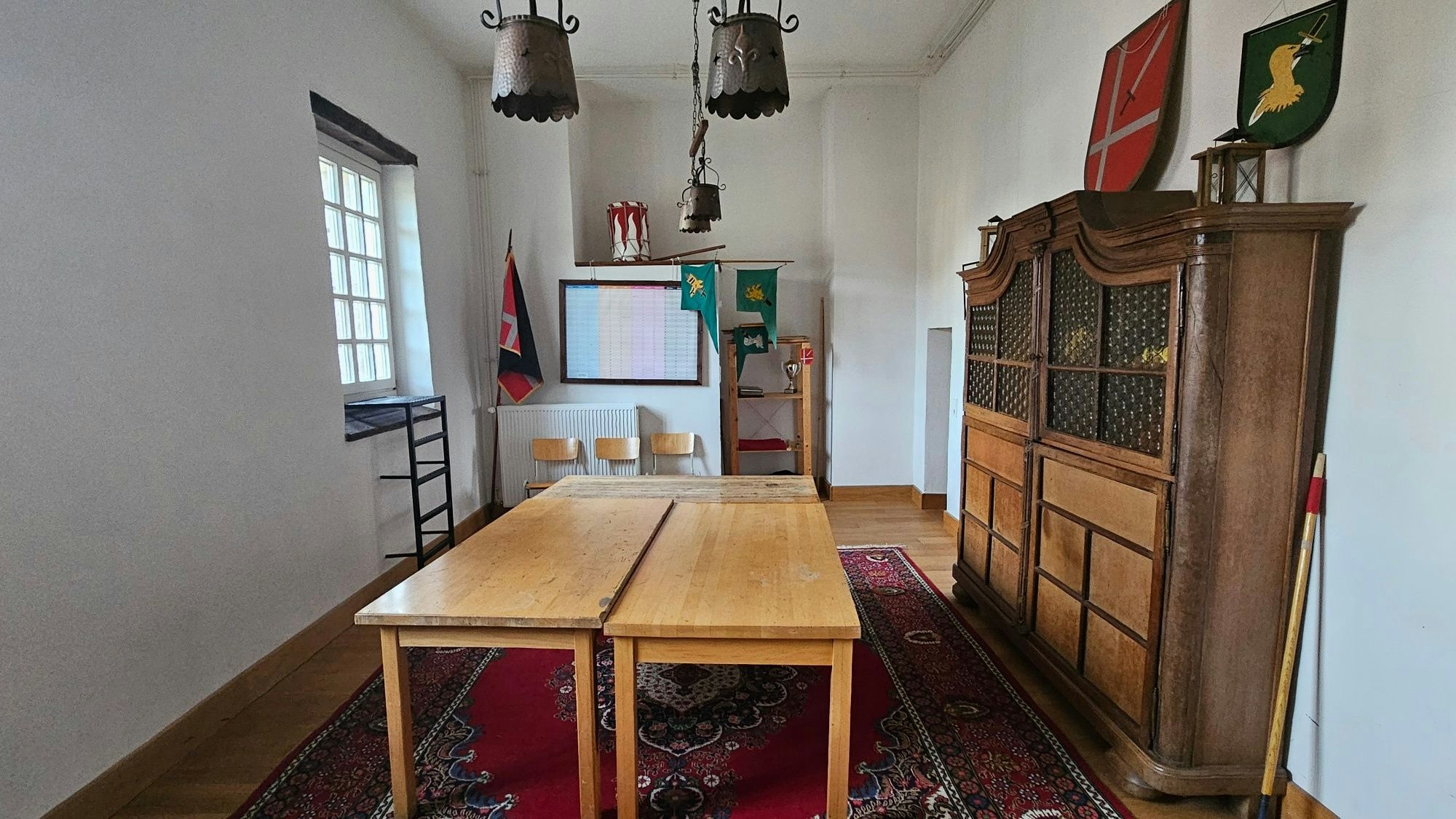 Zu sehen ist der Rittersaal im Aachener Tor.