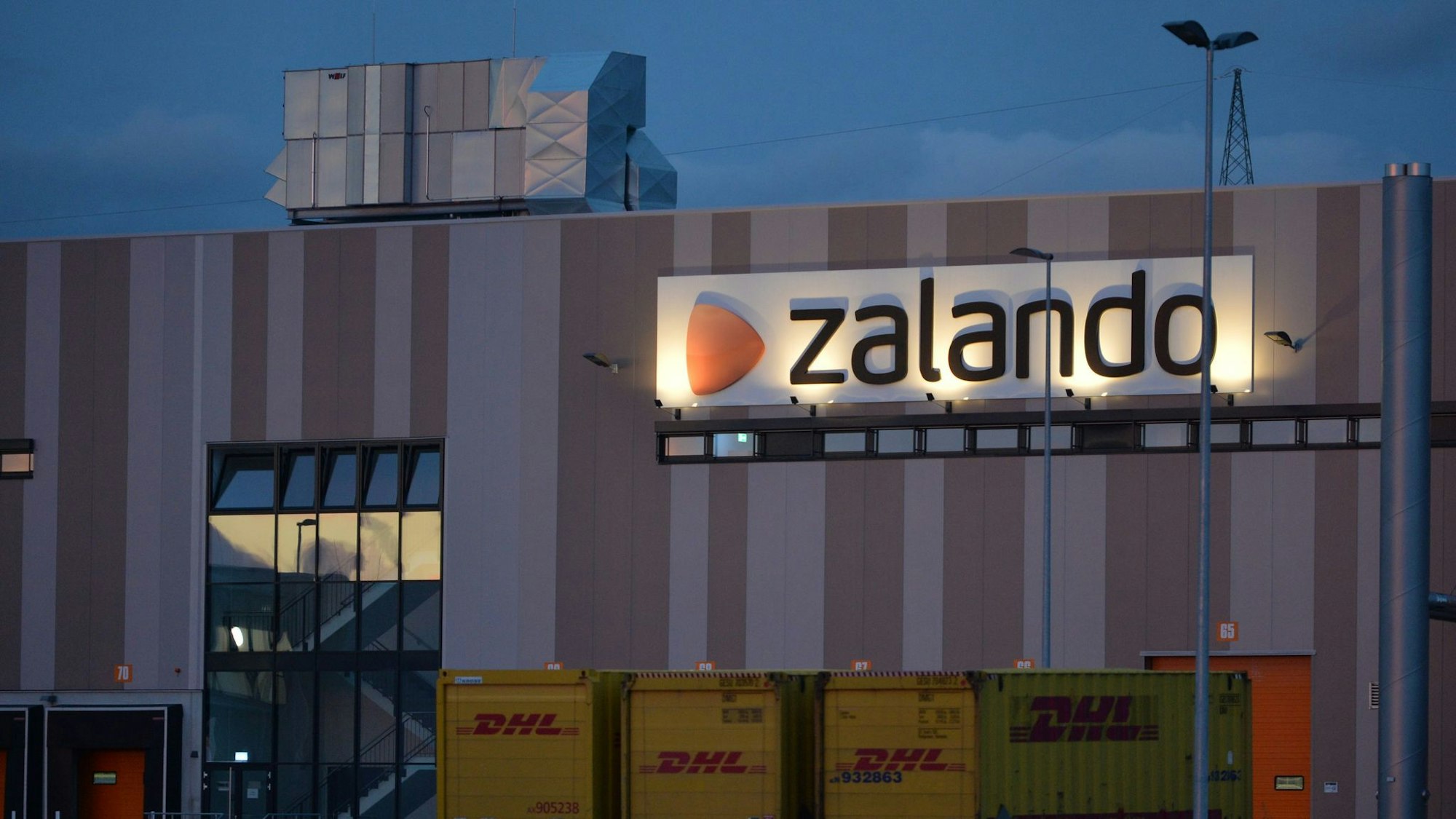 Verdi ruft Zalando-Beschäftigte in Erfurt und Mönchengladbach zum Warnstreik auf. (Archivbild)