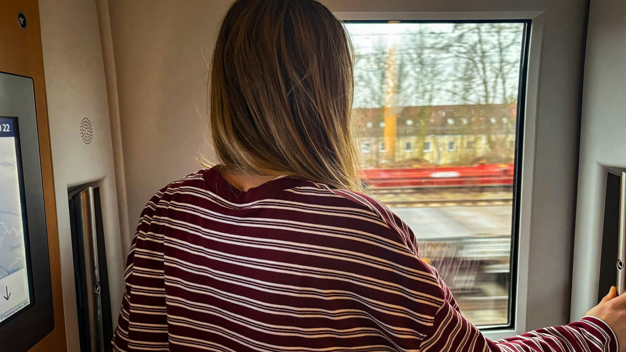 Ist die Reise Teil des Ziels? Die Zugfahrt hat deutlich mehr Spaß gemacht als der Flug - auch dank mehr Bewegungsfreiheit.