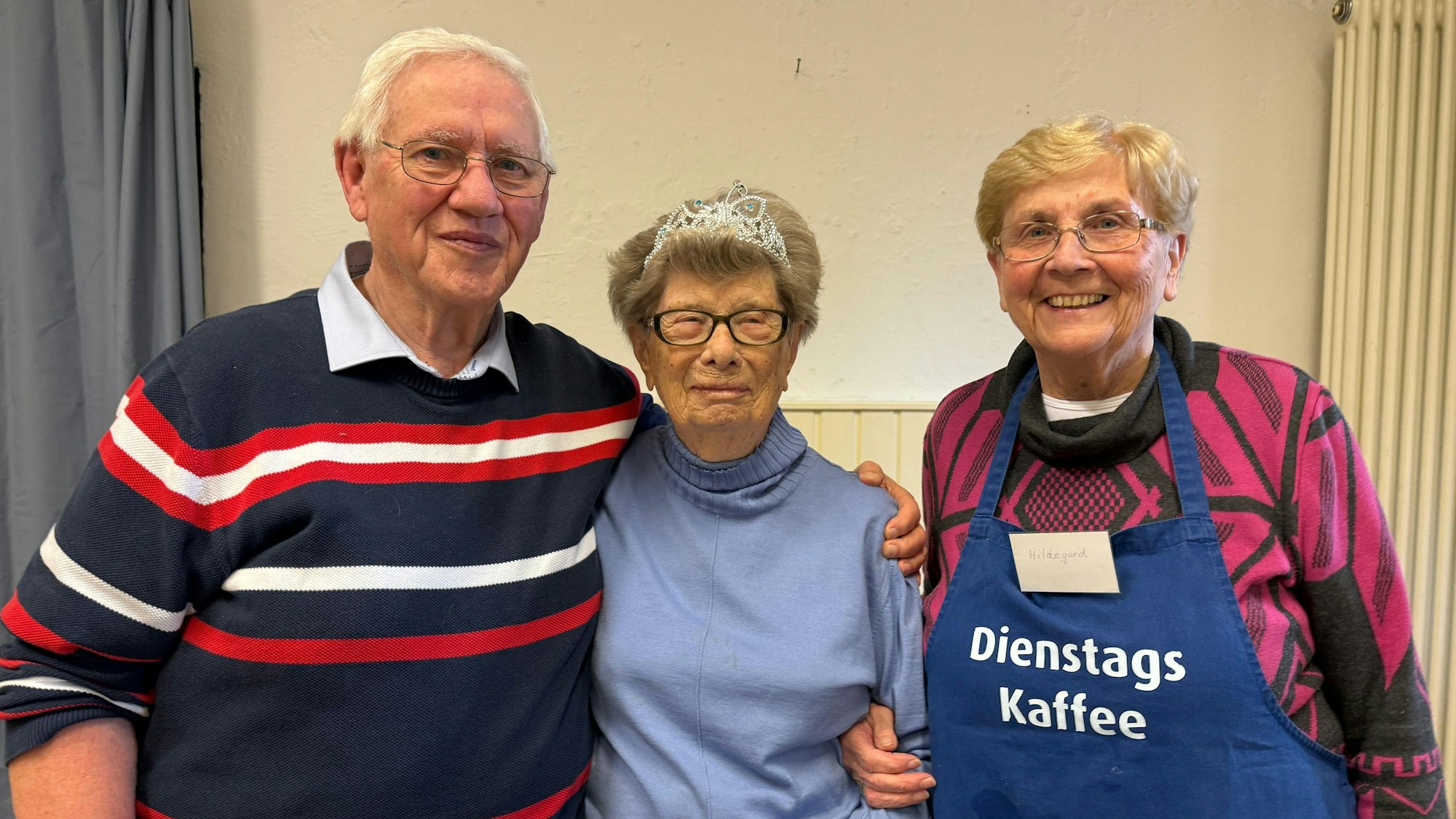 Anita Küsters feierte ihren 99. Geburtstag mit der Gruppe.