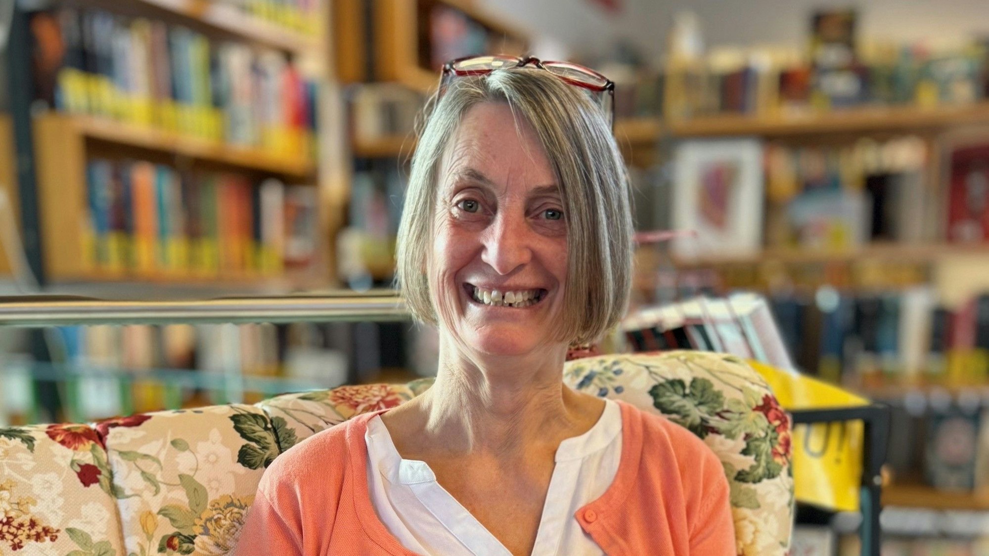 Franzis Steinhauer ist Leiterin der Bücherei Bücherbrücke.