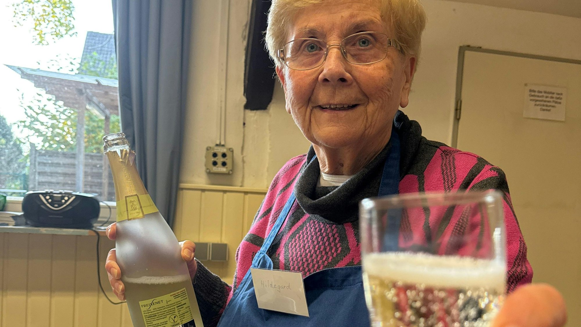 ildegard Bollenbeck hat dabei geholfen den Dienstags Kaffee zu gründen.