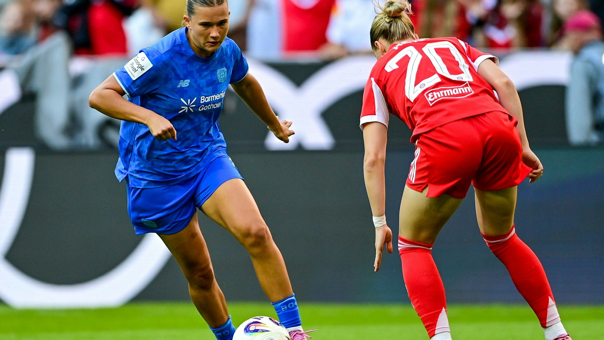 Spielszene aus dem Frauenfußball