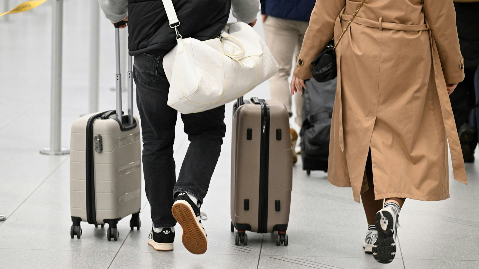 Ab in den Süden heißt es für viele, die jetzt in den Weihnachtsurlaub fliegen.