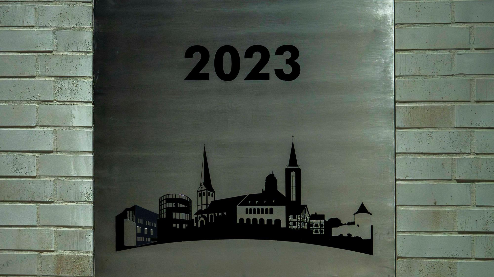 Das Bild zeigt die Platte mit den Kirchen von Euskirchen.