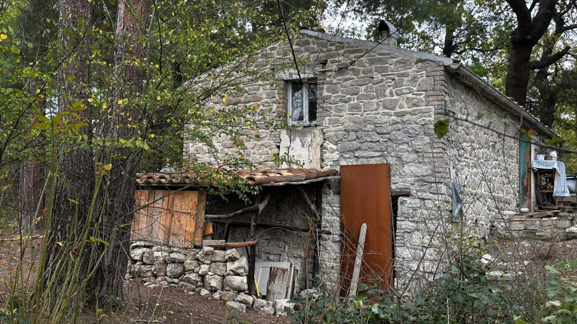 Das abgelegene Haus von Nathan Trevallion und Catherine Birmingham in Palmoli in den italienischen Abruzzen