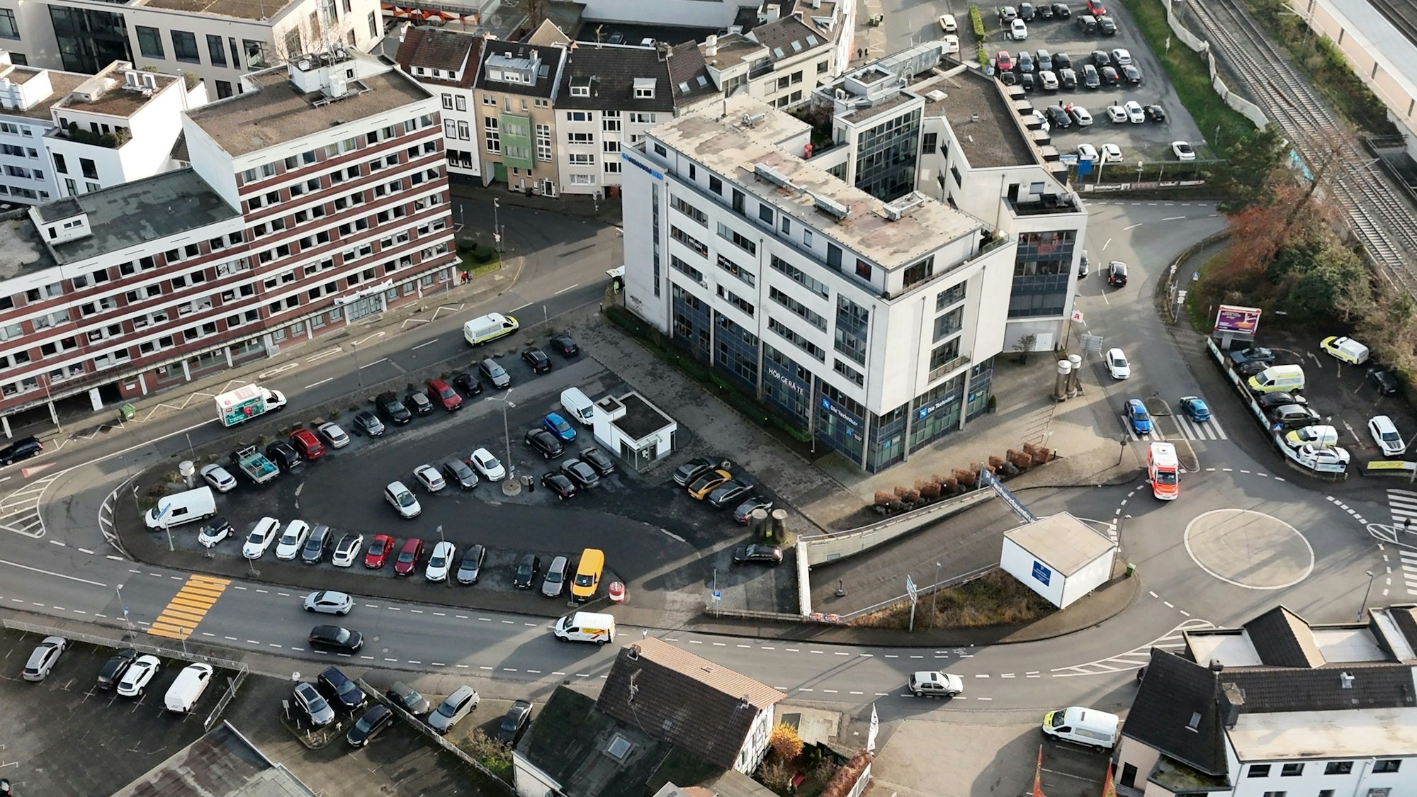 Auf dem Platz neben dem Facharztzentrum Siegburgmed soll ein Hotel gebaut werden