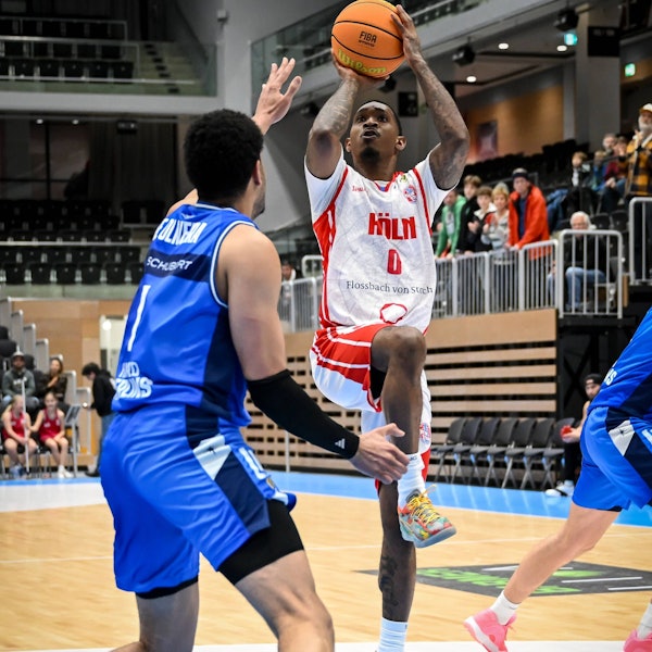 Barmer 2. Basketball Bundesliga ProA: RheinStars Köln vs HAKRO Merlins Crailsheim, 20.12.2025 Cedric Cezell Russell Jr. RheinStarsKöln 0, Barmer 2. Basketball Bundesliga ProA: RheinStars Köln vs HAKRO Merlins Crailsheim am 20.12.2025 im Castello Düsseldorf in Düsseldorf Nordrhein-Westfalen *** Barmer 2 Basketball Bundesliga ProA RheinStars Köln vs HAKRO Merlins Crailsheim, 20 12 2025 Cedric Cezell Russell Jr RheinStarsKöln 0 , Barmer 2 Basketball Bundesliga ProA RheinStars Köln vs HAKRO Merlins Crailsheim on 20 12 2025 at Castello Düsseldorf in Düsseldorf Nordrhein Westfalen Copyright: xBEAUTIFULxSPORTS/Mueller-Laschetx