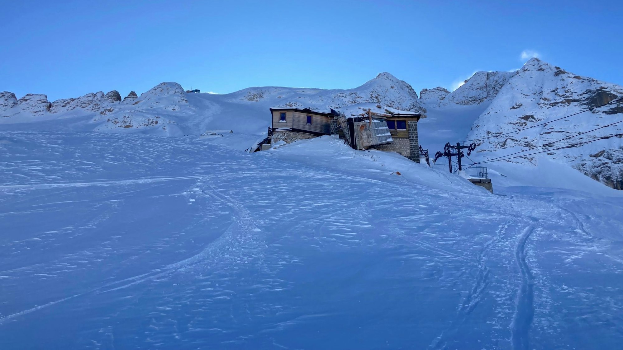 Freerider stirbt nach Lawinenunglück (Foto-Archiv).
