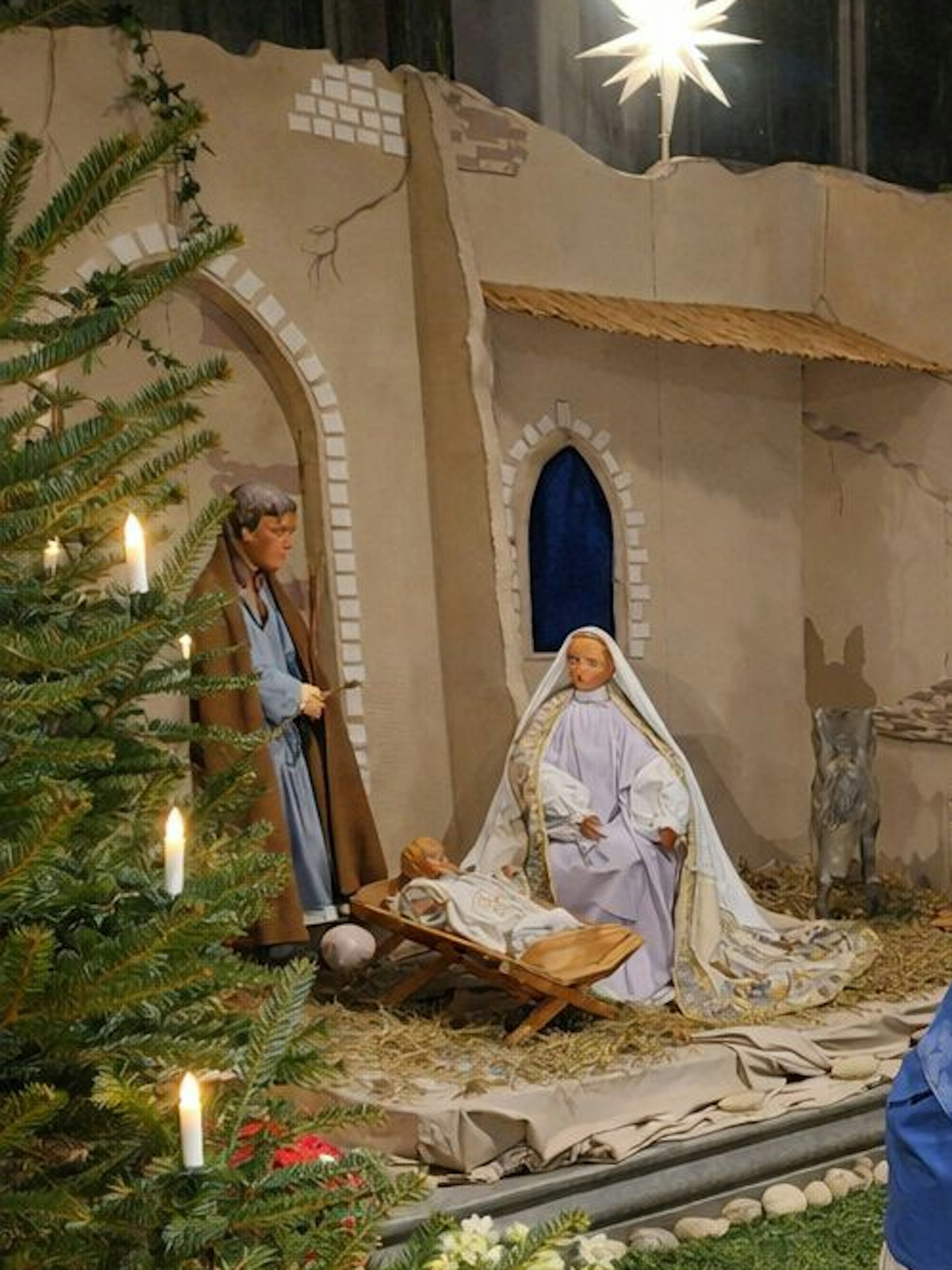 Krippe im Altenberger Dom.