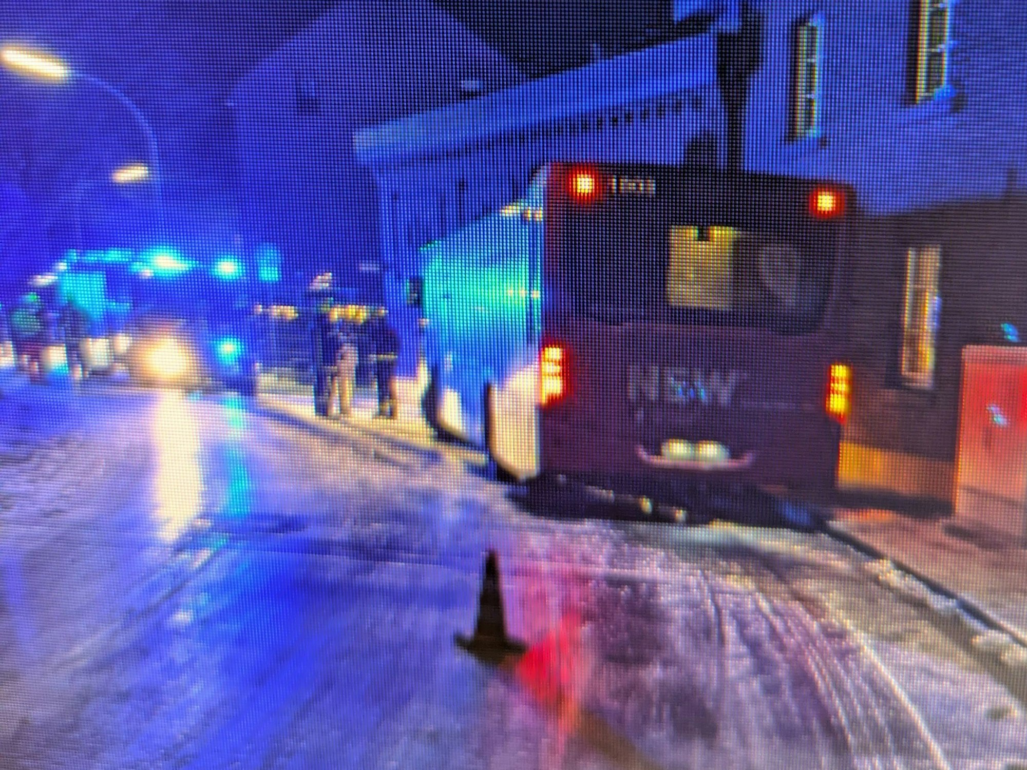 Der Linienbus krachte in Mönchengladbach-Herrath in eine Hauswand.