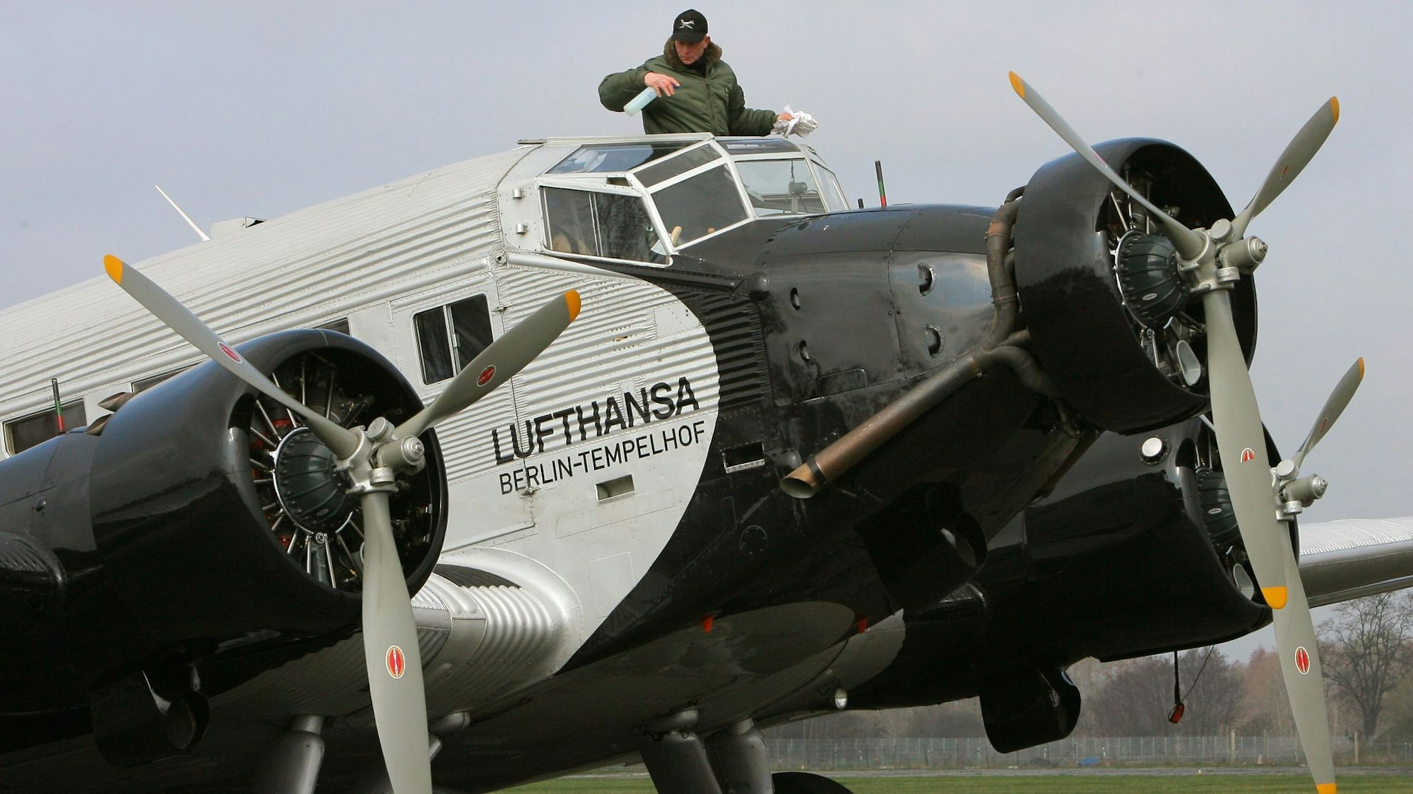 Die Ju52 flog schon für die erste Lufthansa. (Archivbild)