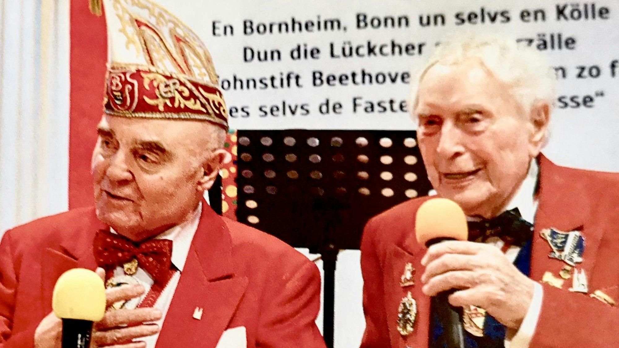 Heinz-Otto Schmitz-Pranghe (l.) 2023 im Wohnstift Beethoven an der Seite von Ludwig Sebus