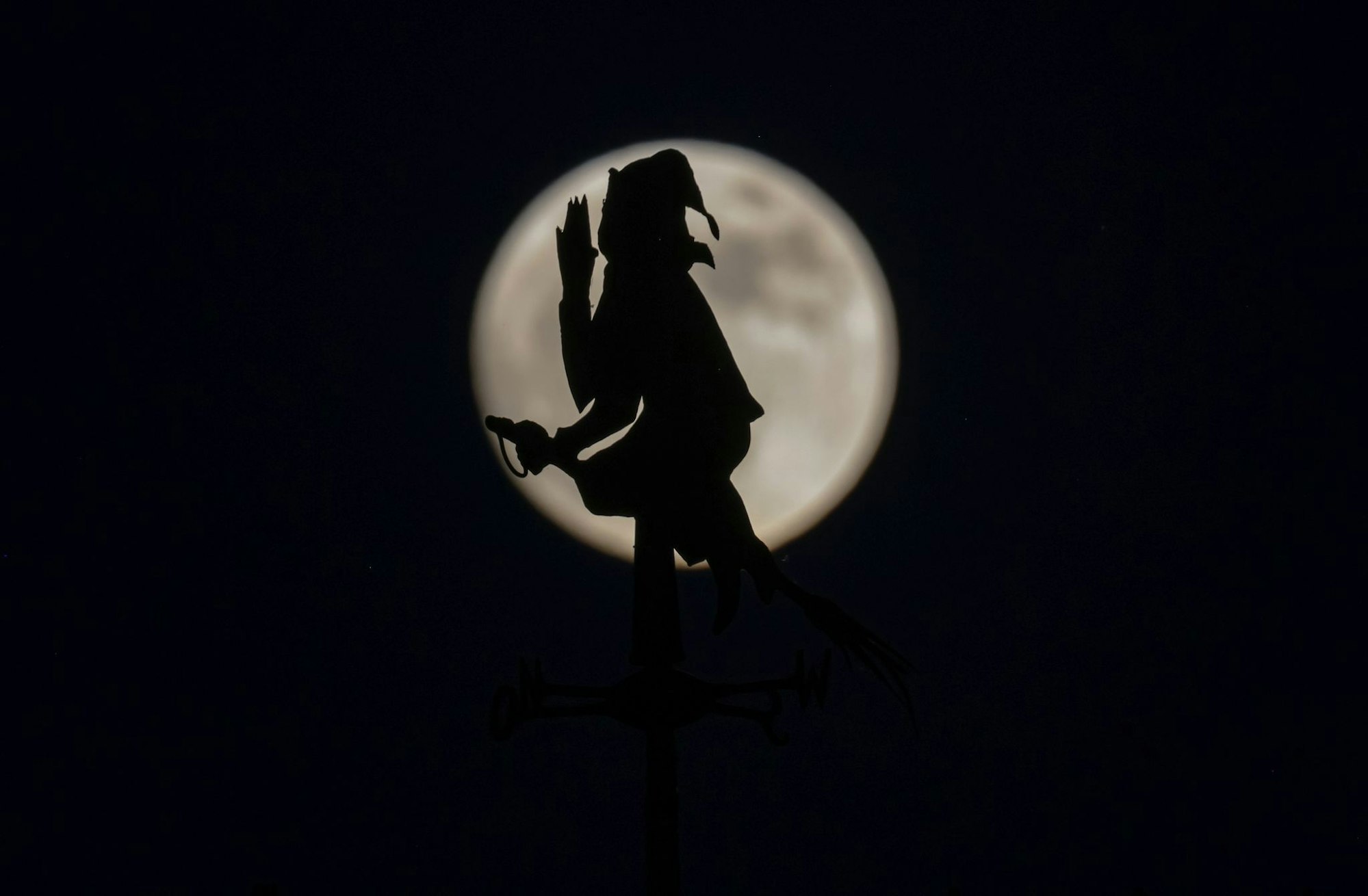 In Deutschland ist der Glaube an Hexerei nicht so stark ausgeprägt. (Archivbild)