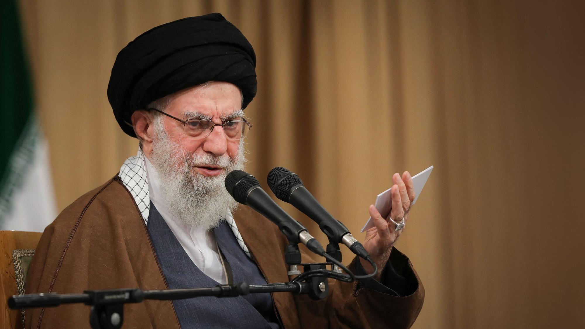 Das Bild zeigt Irans geistigen Führer Ayatollah Ali Khamenei.