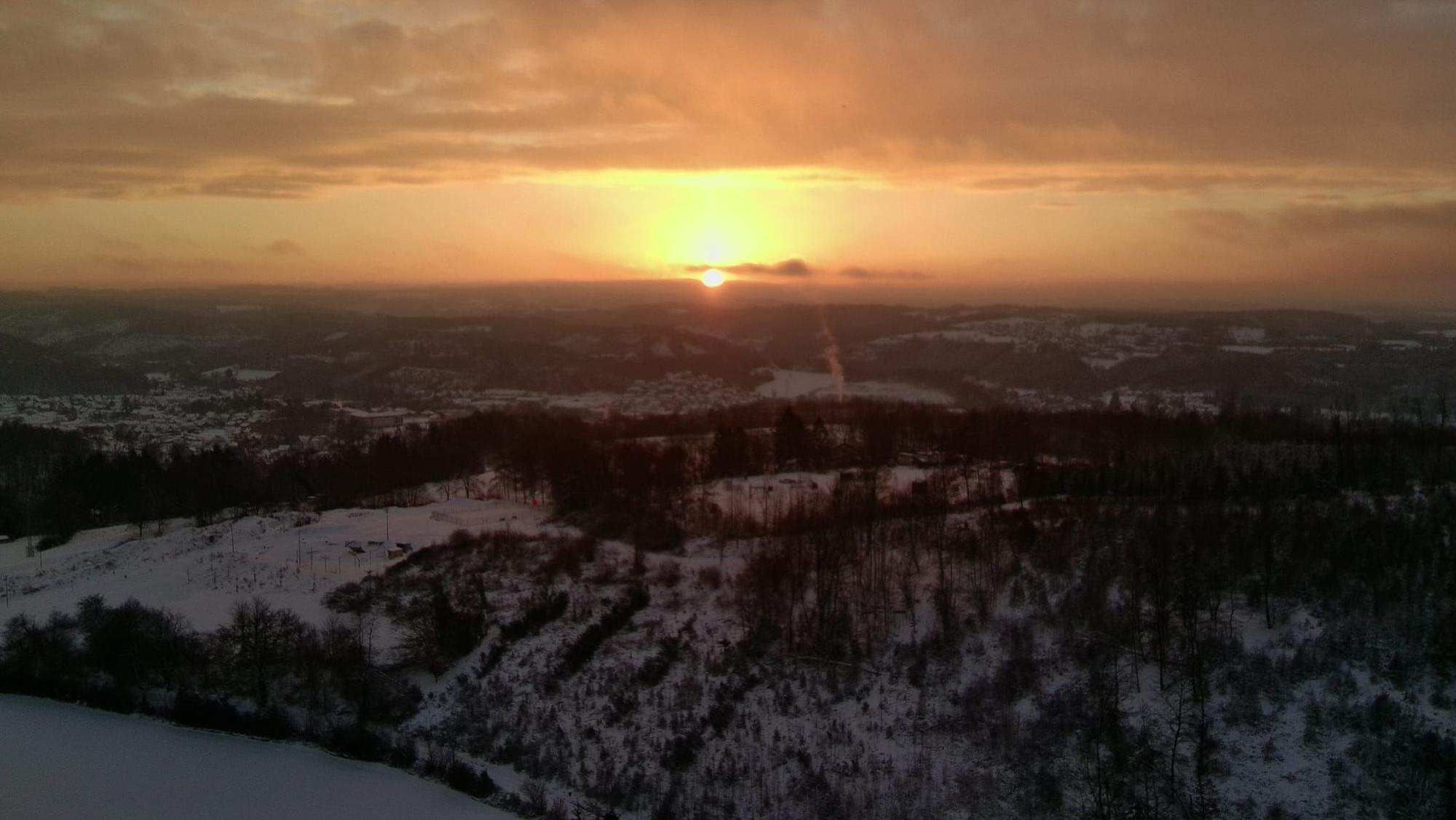 Sonnenaufgang über Bergneustadt.