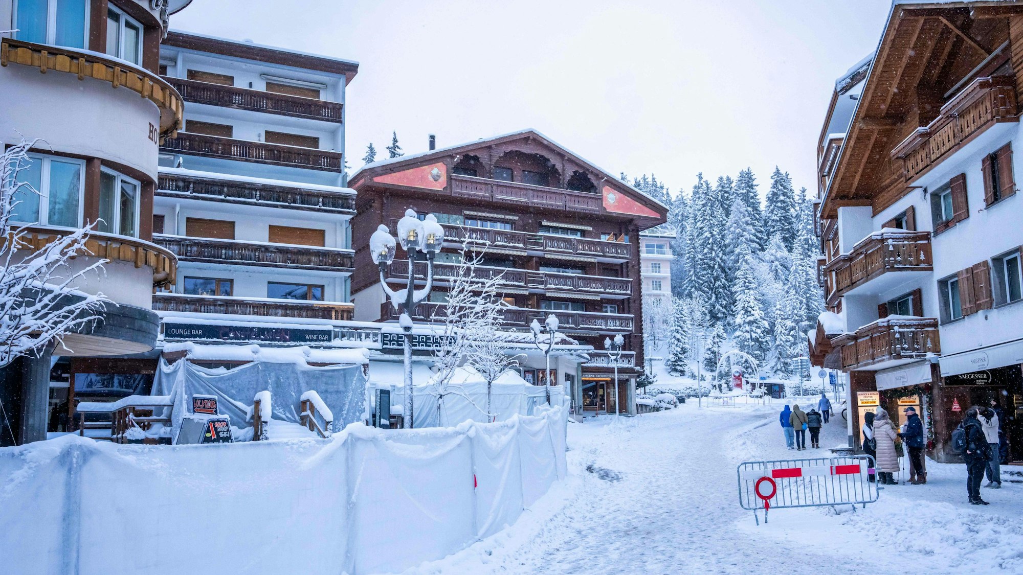 Die abgebrannte Bar „Le Constellation“ in Crans-Montana. (Archivbild)