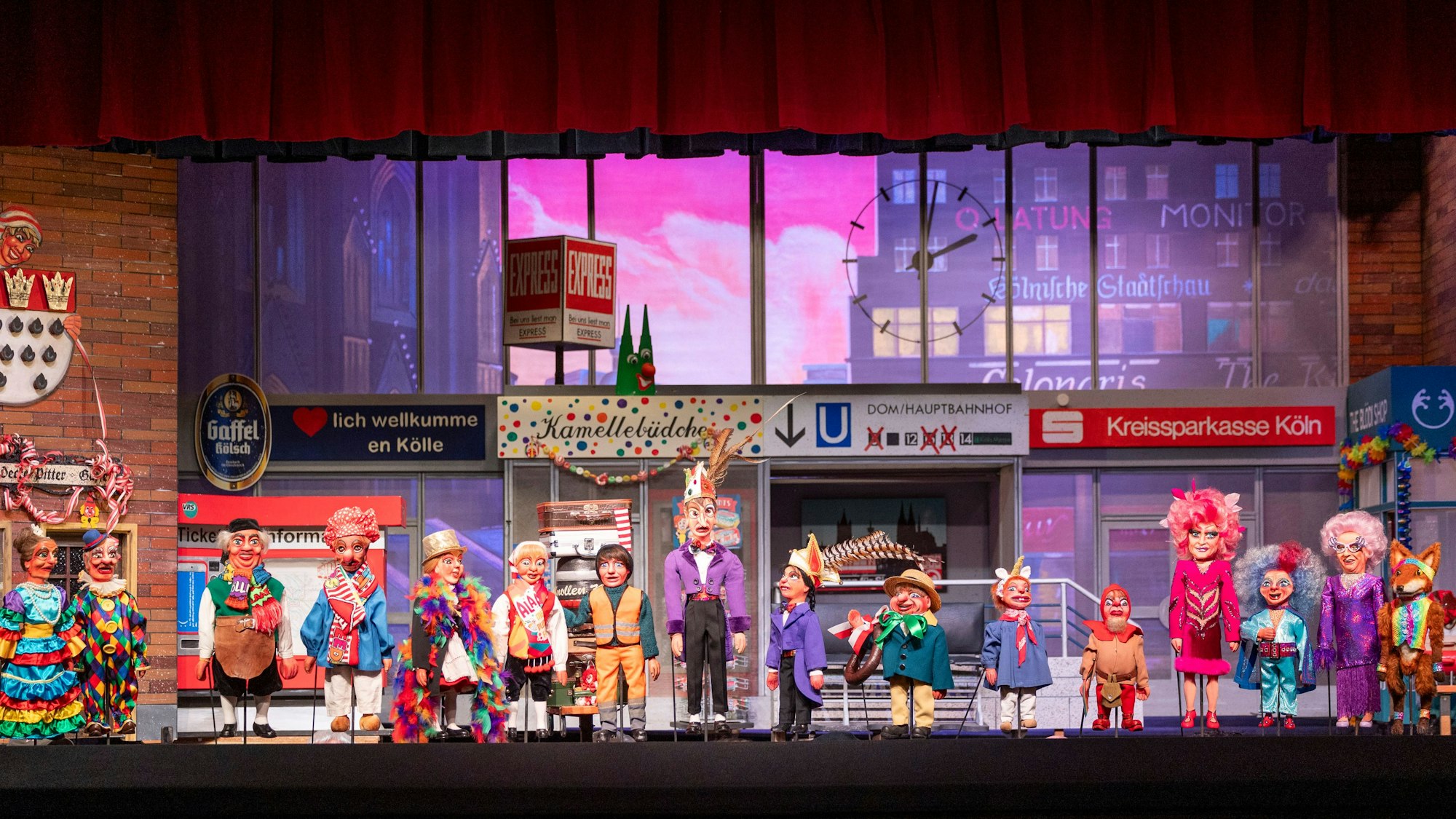 Die Kulisse der Hänneschen-Puppensitzung.