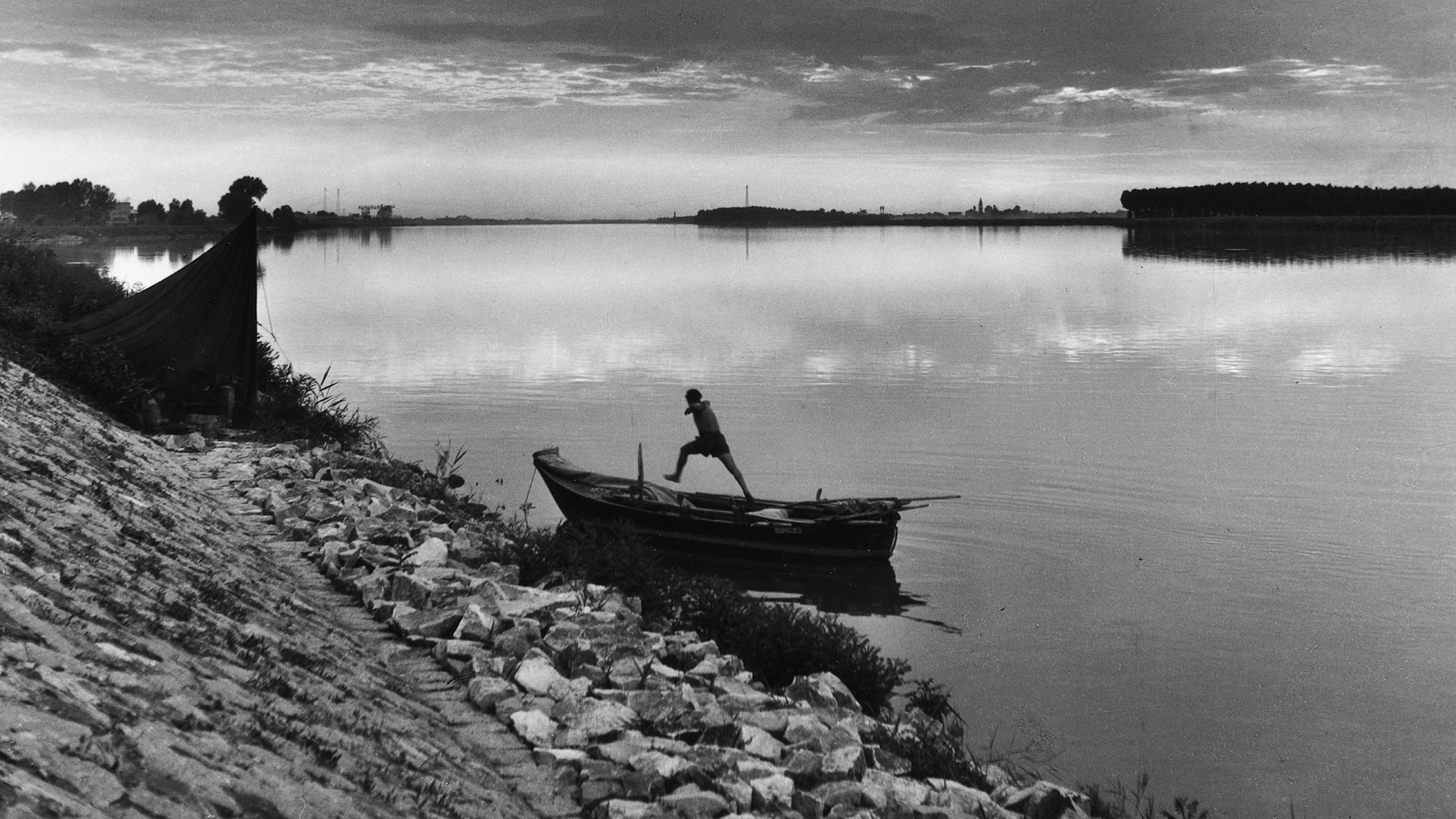 Pietro Donzelli, Delta del Po, Il po di Tolle, 1954, (Ausschnitt) © Estate Pietro Donzelli, Renate Siebenhaar, Frankfurt