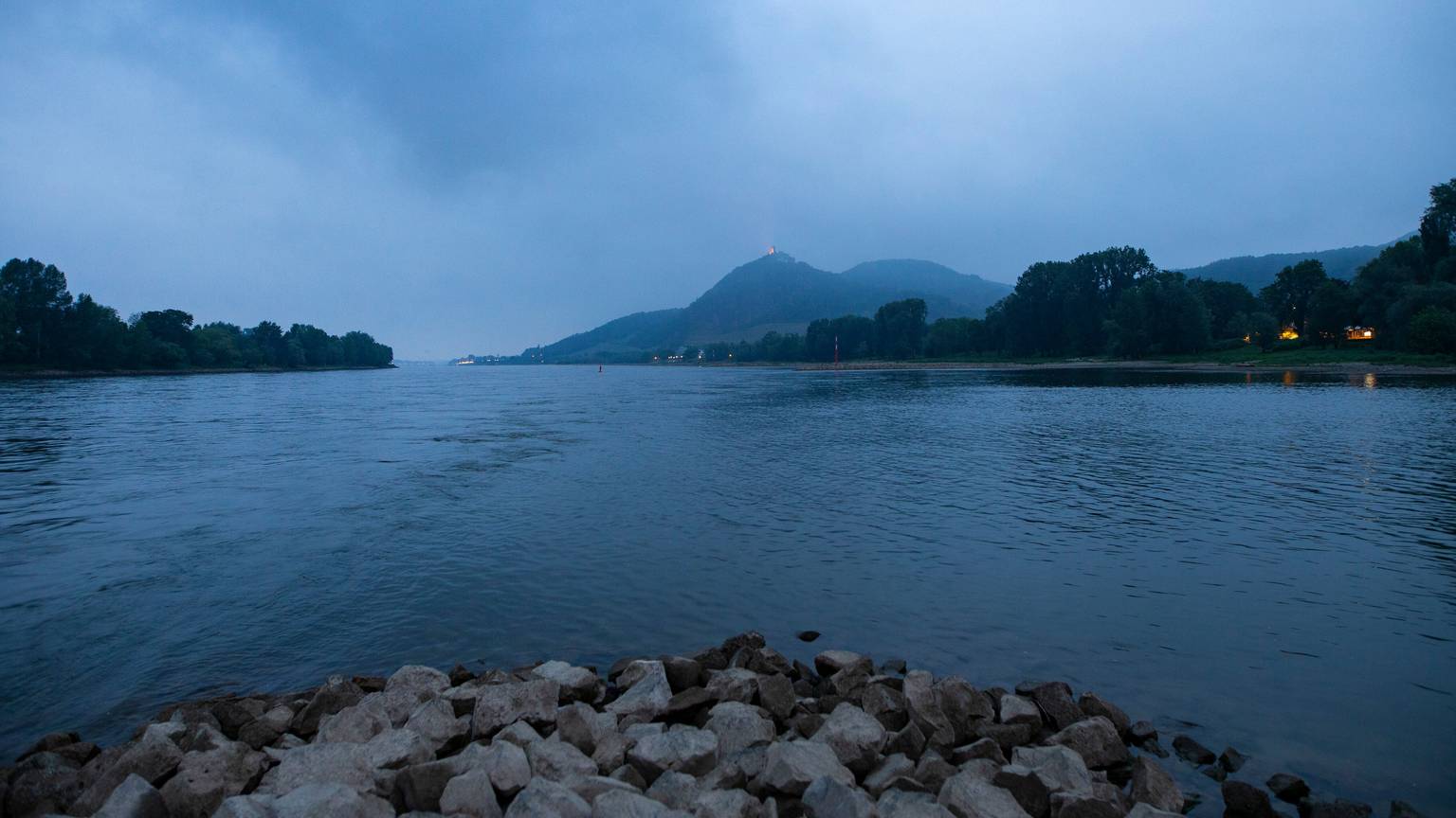 Blick von Bad Honnef aus auf den Rhein (Archivfoto).
