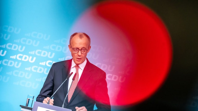 «Unsere Wirtschaft ist noch nicht wieder ausreichend in Schwung», sagt Friedrich Merz.