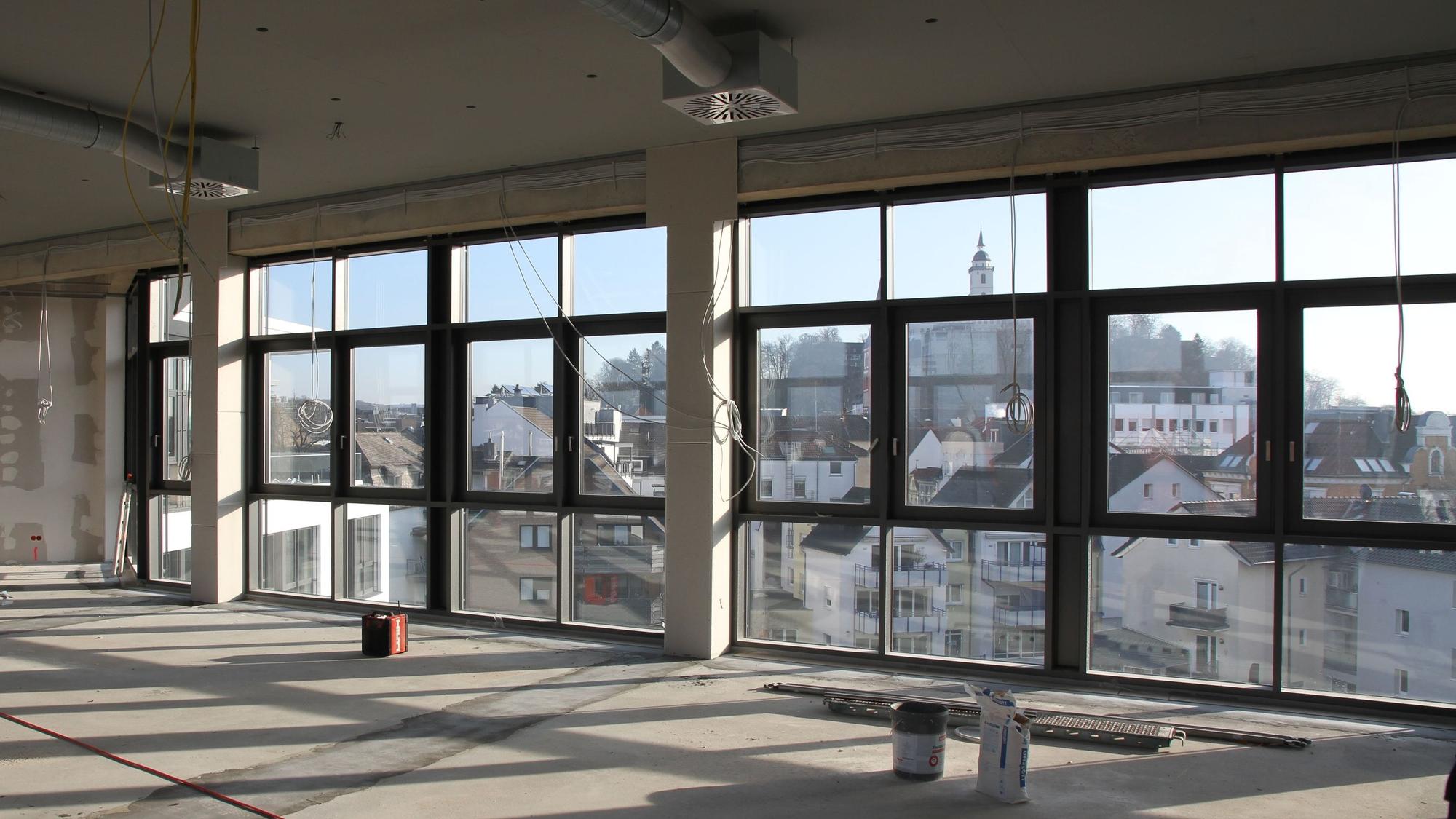 Neubau der Kreishandwerkerschaft Bonn/Rhein-Sieg in Siegburg, großer Veranstaltungssaal