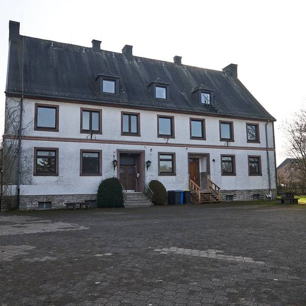Die ehemalige Schule, das „Haus Nikolaus“ in Tondorf.