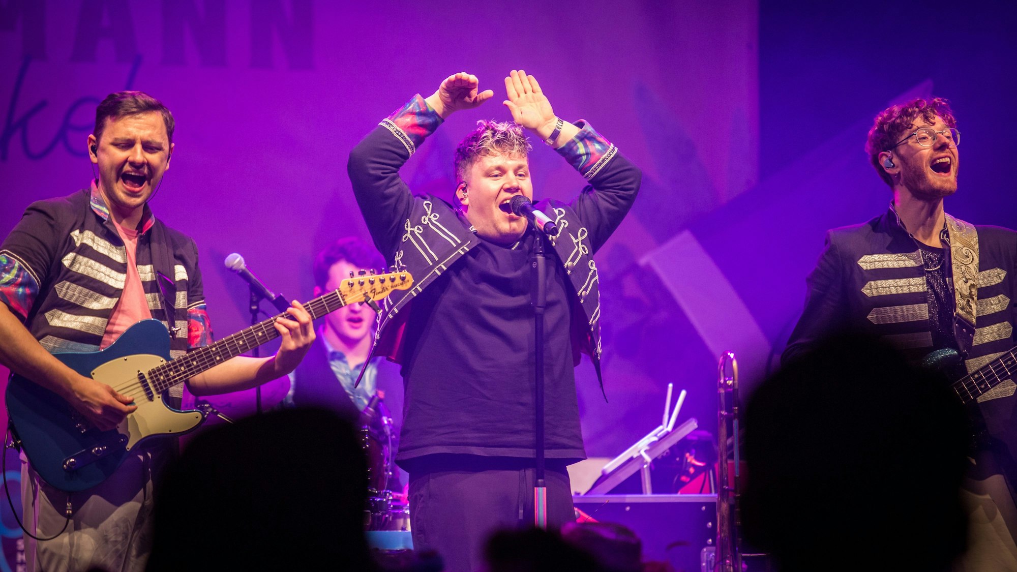 Druckluft mit Frontmann Florian Hertel.