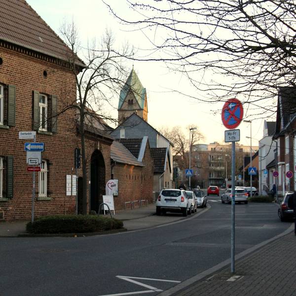 Die Hackenbroicher Straße in Pulheim gehört zu den teuersten Wohnlagen in Pulheim.