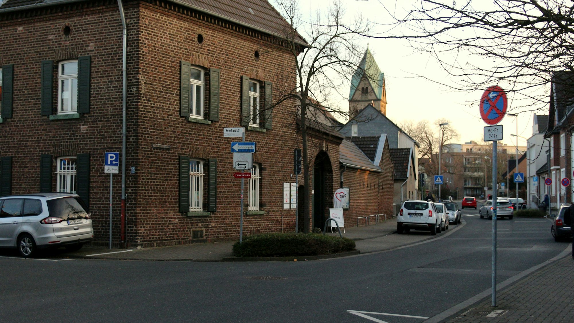Die Hackenbroicher Straße in Pulheim gehört zu den teuersten Wohnlagen in Pulheim.